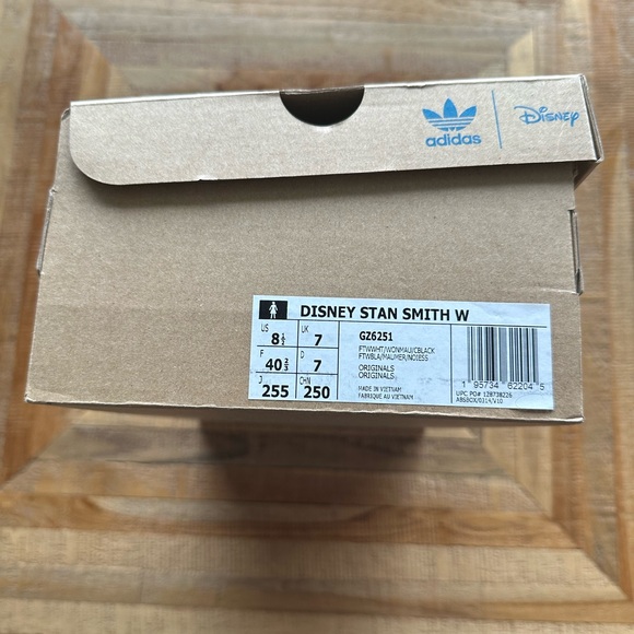 DISNEY STAN SMITH SHOES - BAMBI ADIDAS - Picture 6 of 7